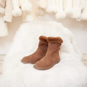 รองเท้าบูทลุยหิมะ รุ่น Giselle Winter สีน้ำตาล เข้ม