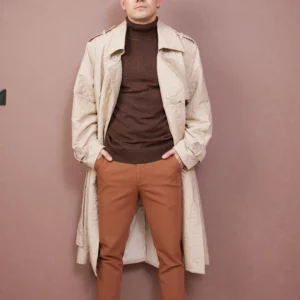เสื้อกันหนาว Man สีน้ำตาลอ่อน