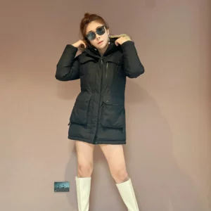 เสื้อกันหนาว The North Face สีดำ + ขนเฟอร์