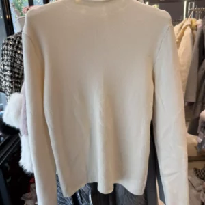เสื้อคอเต่า Woman