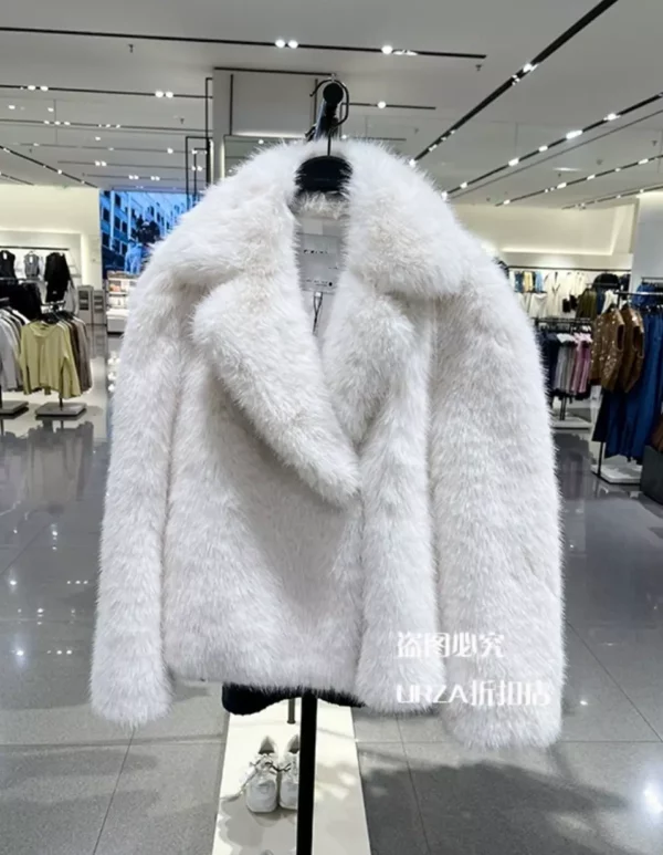 เสื้อขนเฟอร์ Zara