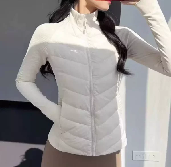 เสื้อ ultra light down  สีดำ - Image 2