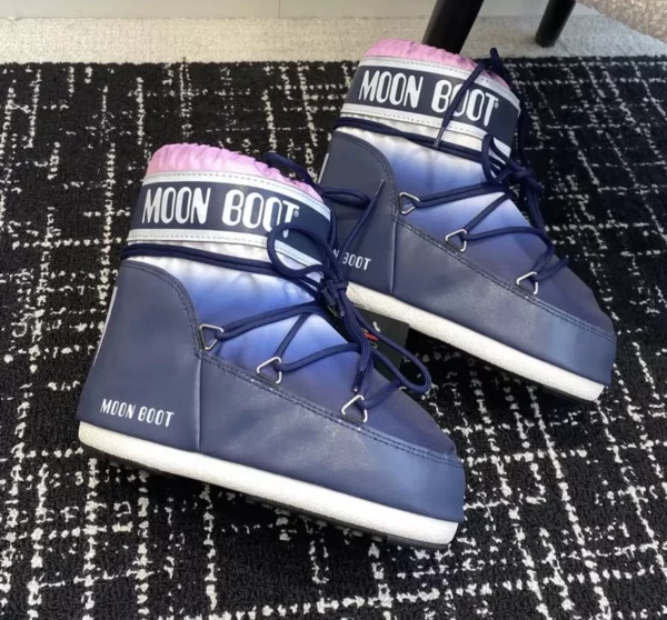 Moon Boot  สีน้ำเงิน/กรมท่า
