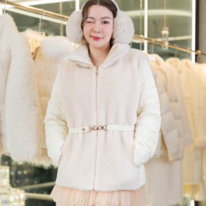 เสื้อกันหนาว Woman สีครีม