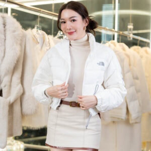 The north face  สีขาว