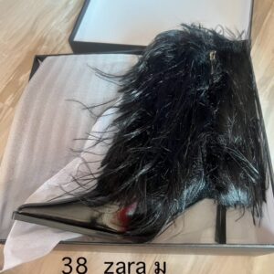 รองเท้าบูทแฟชั่นหนัง+ขนเฟอร์ Zara