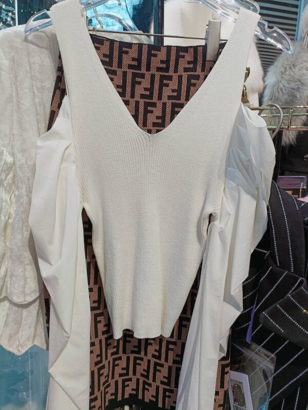 เสื้อ woman