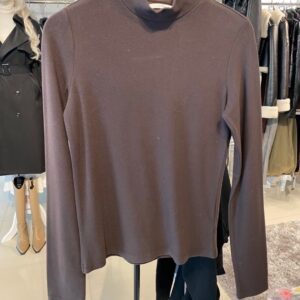 เสื้อคอปีน