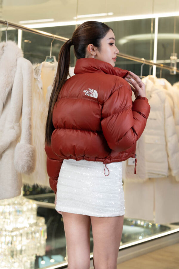 The North face woman - Image 5
