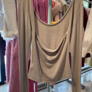 เสื้อแฟชั่น